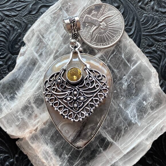 Boho Styled Citrine and Crazy Lace Agate Pendant Stone Crystal Jewelry - Picture 3 of 8